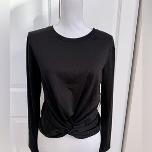 NWOT Black top - medium